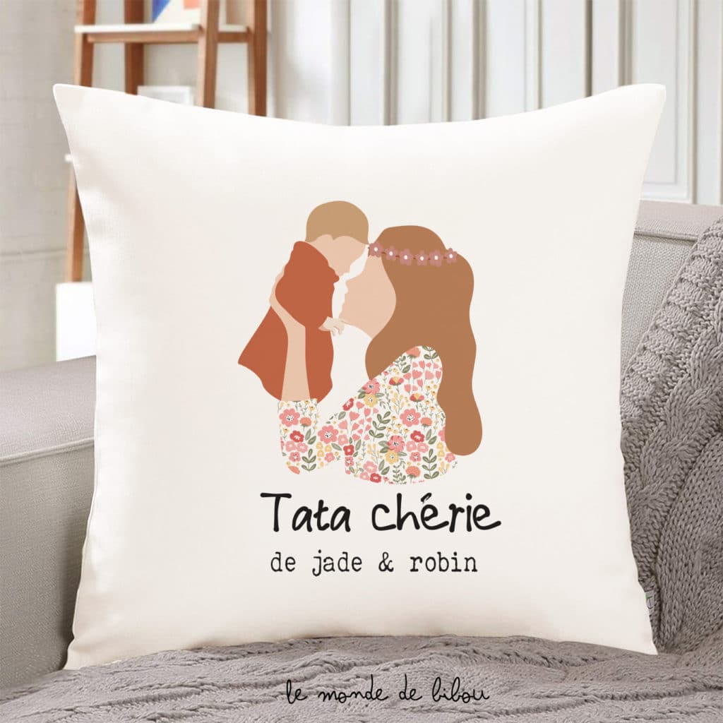 Coussin personnalisé Tata chérie Le monde de Bibou