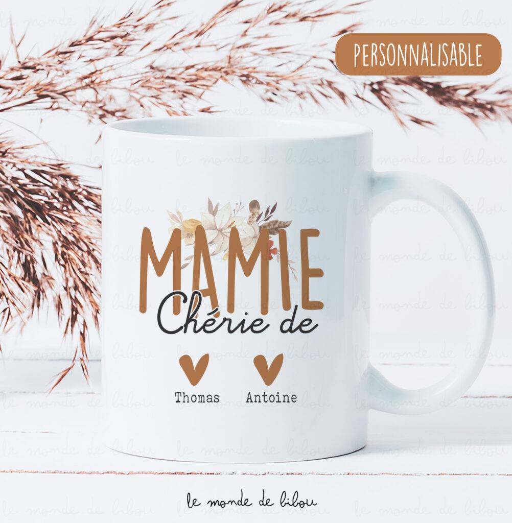 Mug personnalisé Mamie chérie cœurs Le Monde de Bibou