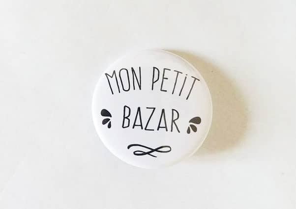 Sac et Badge Tata géniale - Le Monde de Bibou - Cadeaux personnalisés