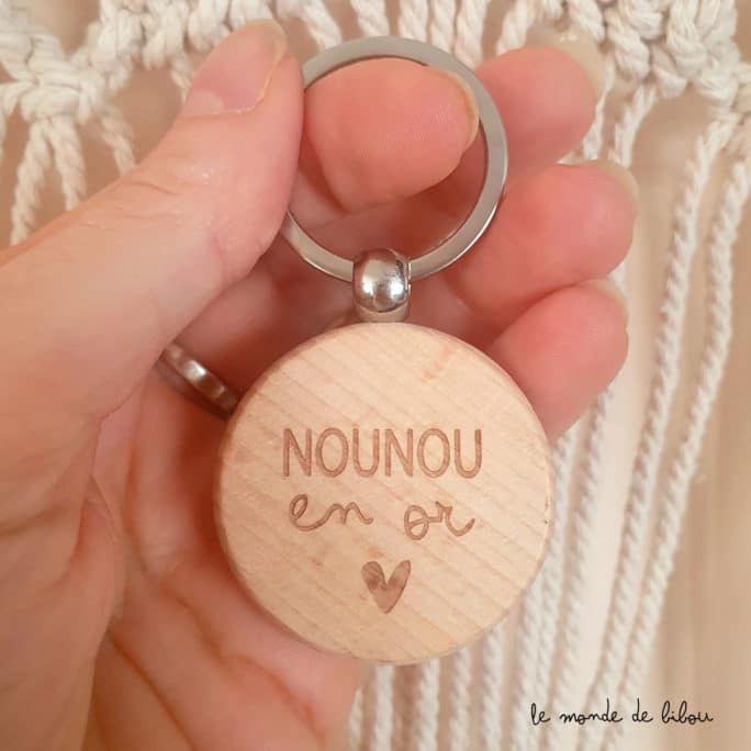 Porte clés en bois Nounou