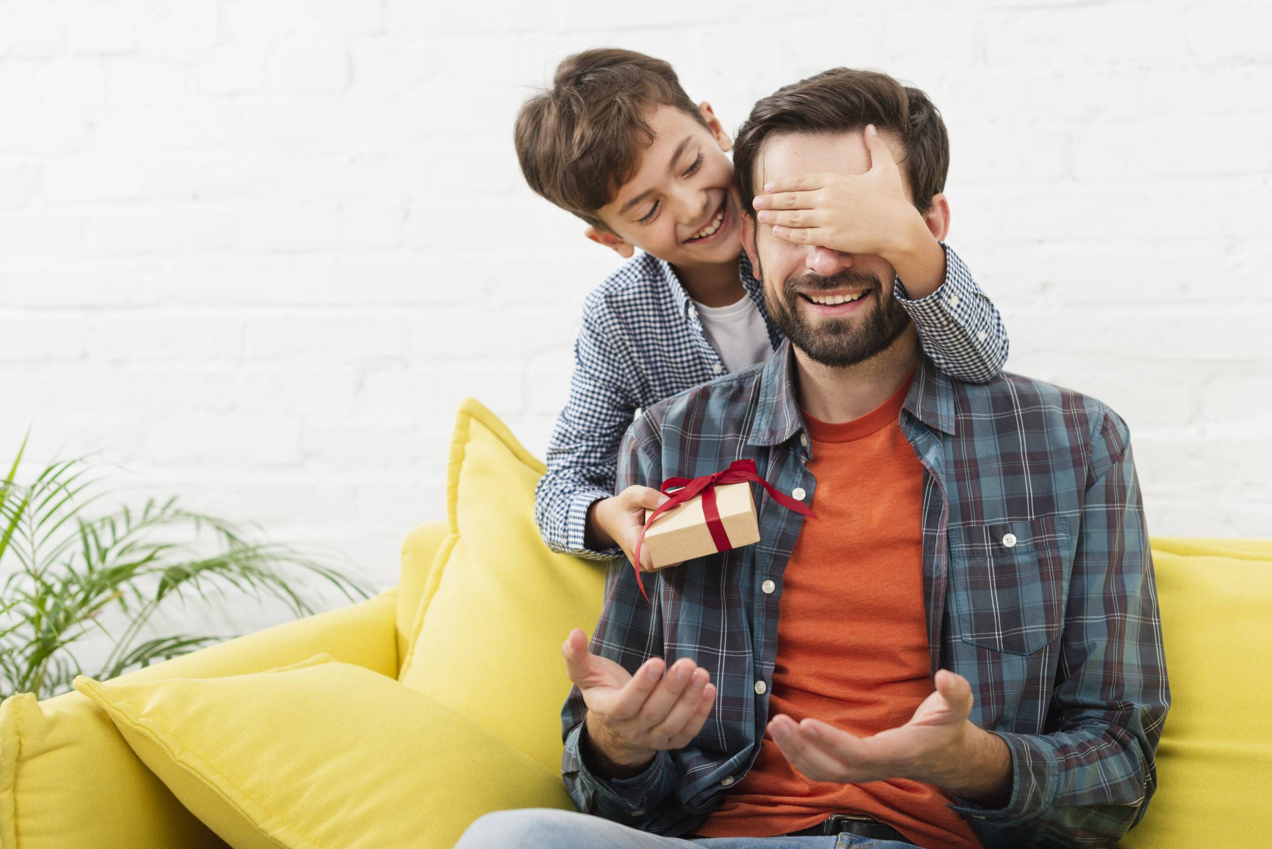 10 Idées de cadeaux personnalisables pour la fête des pères