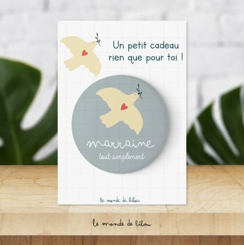 Offrez un magnet unique pour le parrain ou la marraine, avec design exclusif et carte assortie. Un cadeau plein de tendresse pour un baptême